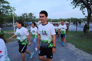 BIB: 
                            <button type="button" onclick="openModal(3630036)" class="btn btn-primary btn-sm float-right btn-popup" data-toggle="modal" data-target=".modal-high-quality">
                        <i class="fas fa-shopping-cart"></i> Add to Cart
                    </button>
                                            <button type="button" onclick="isThisMe(3630036, true)" class="btn btn-success btn-sm float-right btn-popup btn-isme hidden" data-toggle="tooltip" data-placement="bottom" title="นี่คือรูปของคุณใช่ไหม คลิกที่นี่เพื่อเอาเข้าอัลบั้ม">
                        <i class="fas fa-plus"></i> Add to album
                    </button>
                    <button type="button" onclick="isThisMe(3630036, false)" class="btn btn-warning btn-sm float-right btn-popup btn-isnotme hidden">
                        <i class="fas fa-ban"></i> Remove from album
                    </button>